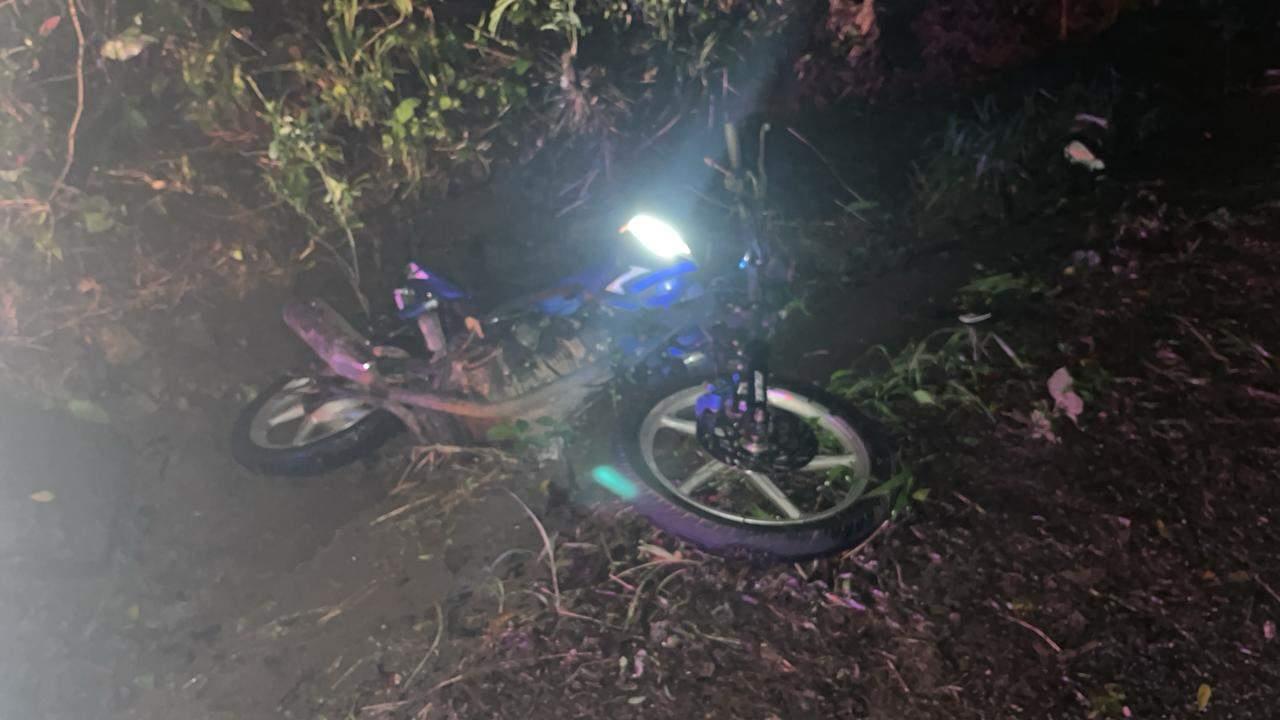 Motociclista derrapa y pierde la vida en Catemaco