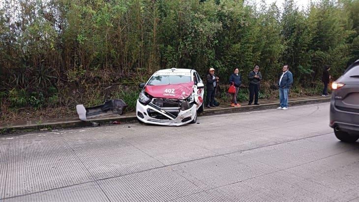 Choque múltiple en la carretera Las Trancas – Coatepec deja lesionados y daños 