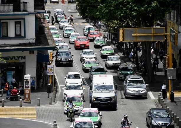 ¿Cuánto cuesta un taxi del Centro de Xalapa a Coatepec?