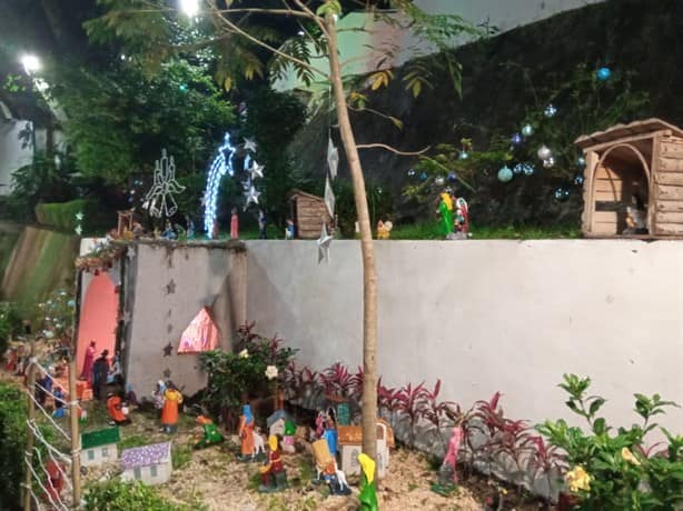 Barrio Mágico de Xallitic, en Xalapa, se ilumina de Navidad