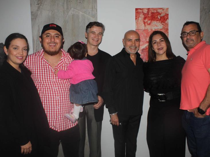 Alumnos de Rojo Casa Cerámica inauguran exposición  ‘Arrebol’