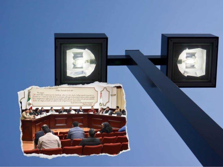 Cabildo de Xalapa aprueba instalación de ‘súper postes de luz’