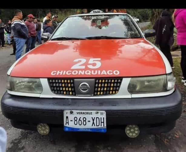 Piden ayuda para recuperar taxi robado en Chiconquiaco