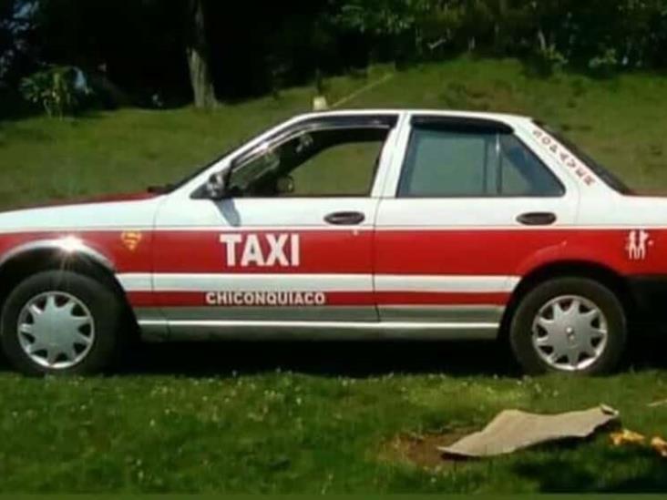 Piden ayuda para recuperar taxi robado en Chiconquiaco