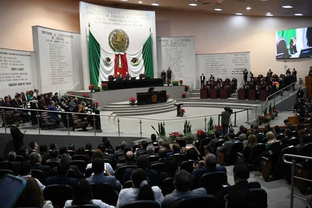 Responde gobernador de Veracruz a acusaciones de corrupción contra su gabinete