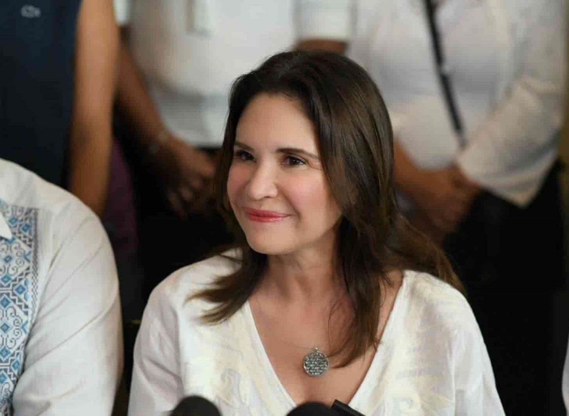 Mónica Robles: gana la encuesta