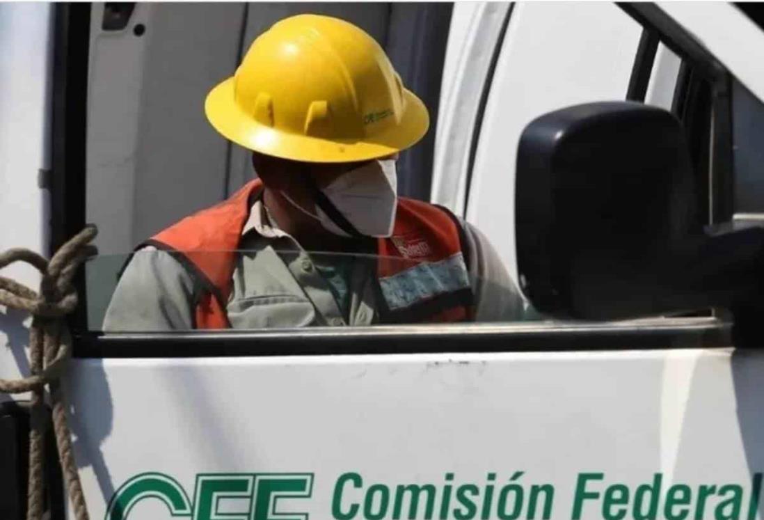 Alertan por nuevos casos de extorsiones de falsos trabajadores de CFE en Veracruz