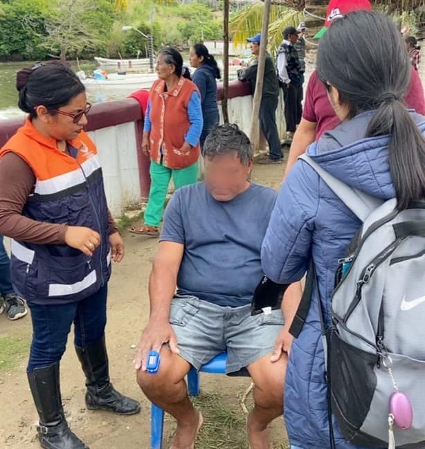 Rescatan a cuatro pescadores en Cazones, al norte de Veracruz