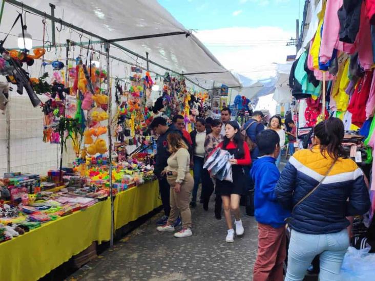 Ambulantes podrán instalarse en el centro de Xalapa, confirma Ahued