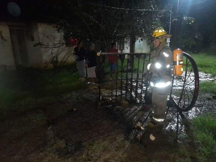 Accidente decembrino: veladora causa incendio en una vivienda de Fortín
