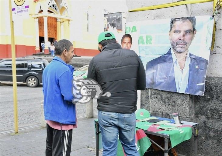 Eduardo Verastegui: en Xalapa recaban firmas para su registro como candidato independiente a la presidencia de México 