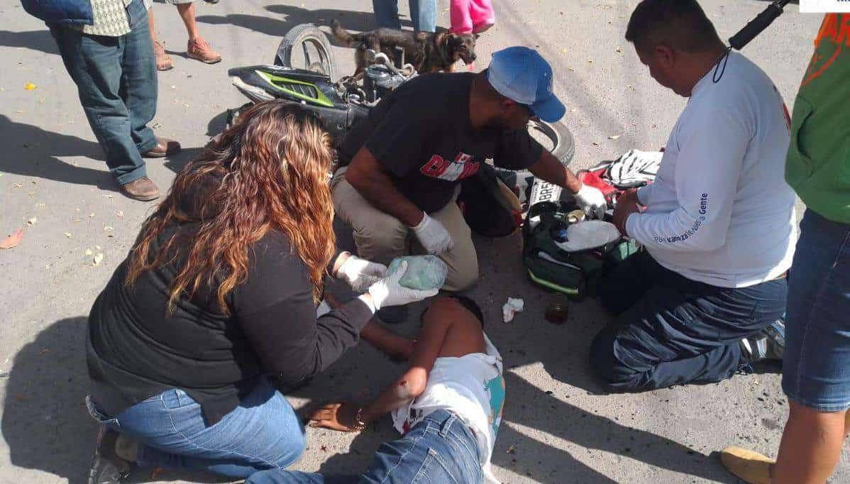 Niño derrapa motocicleta en Úrsulo Galván
