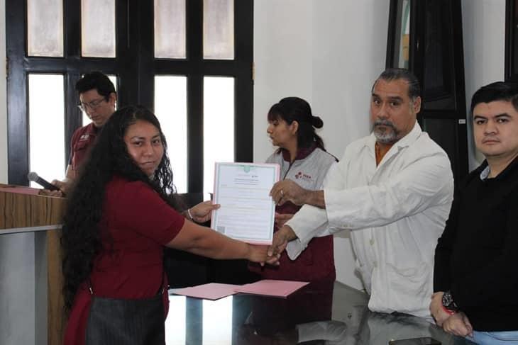 IVEA entrega 45 certificados, en su compromiso por impulsar la educación en Misantla
