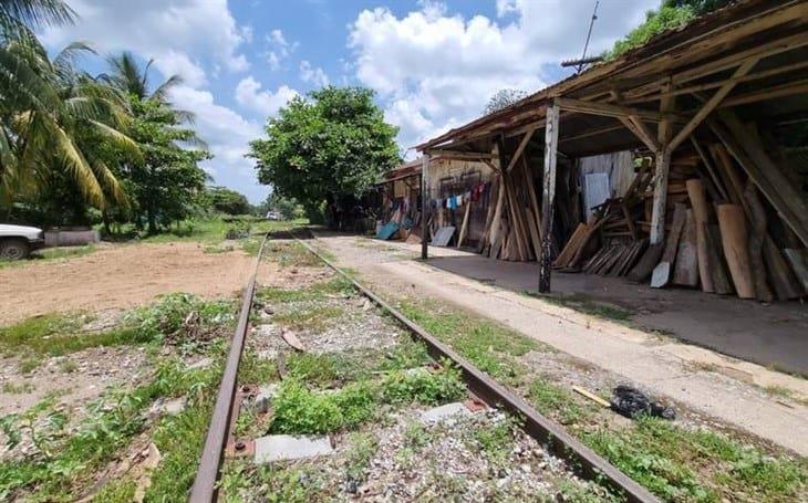 Ordenamiento Territorial y Agrario: Se reubicaron a familias que vivían en el  paso del Tren Transístmico