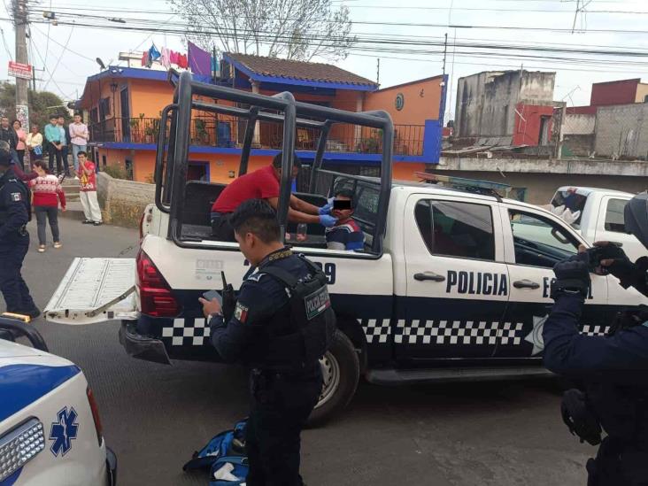 Vecinos atrapan a presunto ladrón en colonia de Xalapa