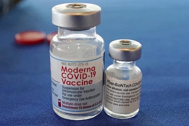 Recibe México primer lote de vacunas actualizadas de Moderna contra el covid