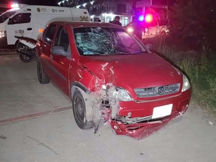 Dos personas lesionadas en percance en carretera de Tlapacoyan