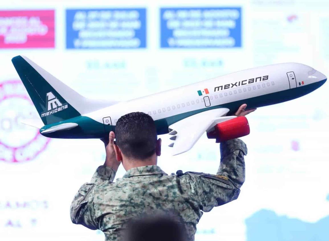 Mexicana reinició vuelos; los militares no saben decir ‘no’