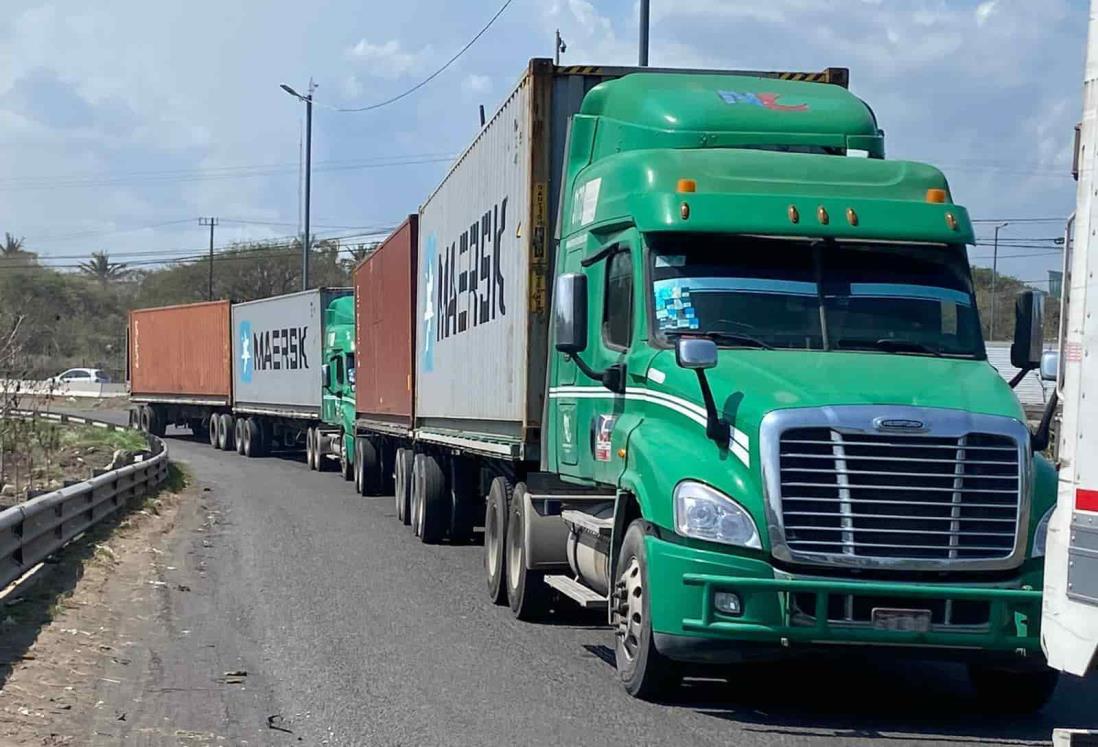 Inseguridad, principal causa de la falta de 500 conductores de autotransporte en Veracruz: Canacar