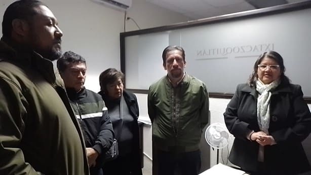 Abandonan síndica y regidores sesión del informe del Alcalde de Ixtaczoquitlán (+Video)