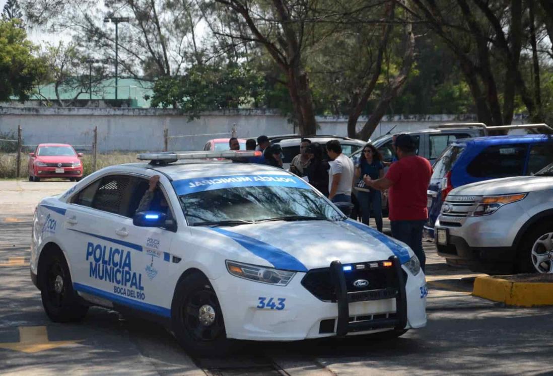 Familia de turistas casi son extorsionados con 500 mil pesos en Boca del Río