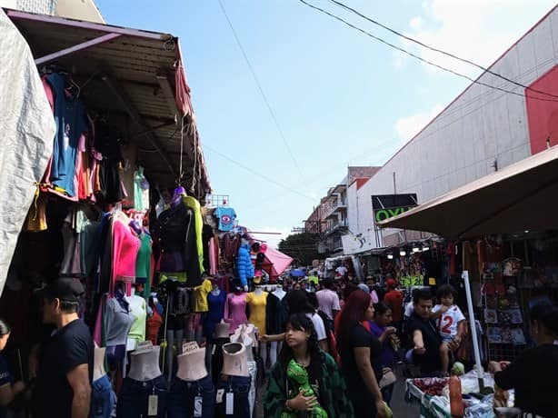Centro de Veracruz saturado por compras de última hora por año nuevo