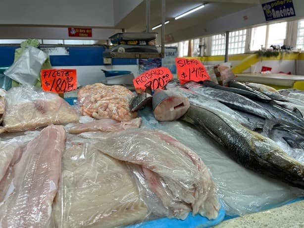 Pescadores de Veracruz piden a la gente comprar productos del mar para ayudarlos