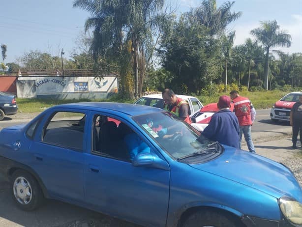 Tres lesionados y caos vial en Fortín tras accidente en carretera