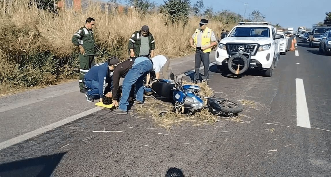 Motociclista en estado de ebriedad se accidenta en carretera Veracruz-Xalapa