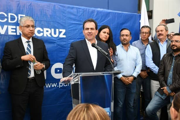 Pepe Yunes se registra en CDE del PAN como candidato a la gubernatura de Veracruz