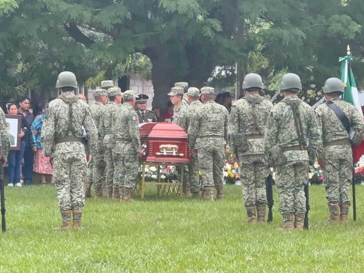 Despiden con honores a soldado de Coatzintla fallecido en Nuevo Laredo, Tamaulipas