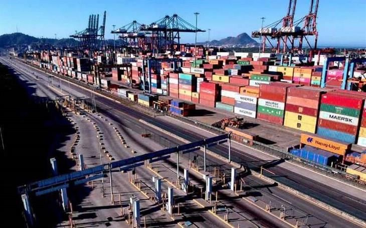 AMLO: “México ha avanzado en el control de los puertos y el manejo de las aduanas 