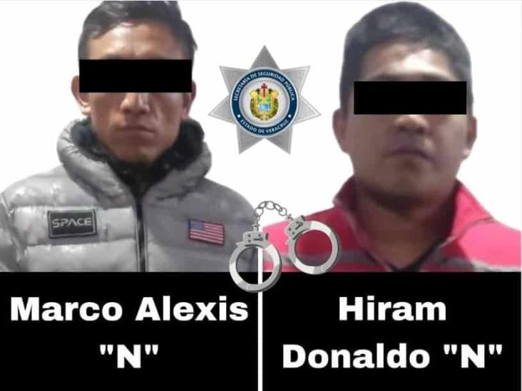 Aseguran a narcomenudistas en fraccionamiento de Xalapa con 66 dosis de cristal