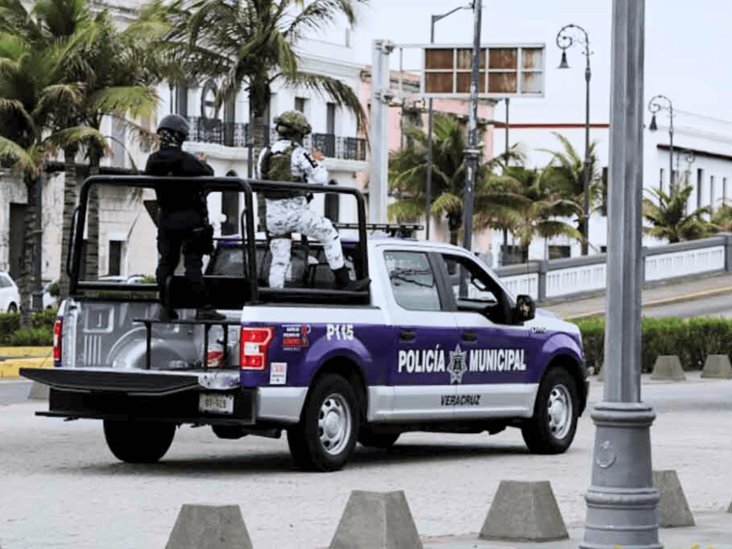Hombre del Puerto de Veracruz fue amarrado y golpeado por quitarse la ropa frente a niños
