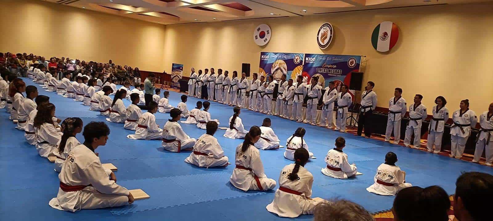 Realiza KIDO Taekwondo examen de cintas