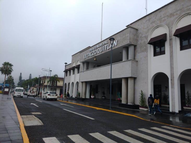 Ayuntamiento de Ixtaczoquitlán elimina descuento en el predial para jubilados, acusan