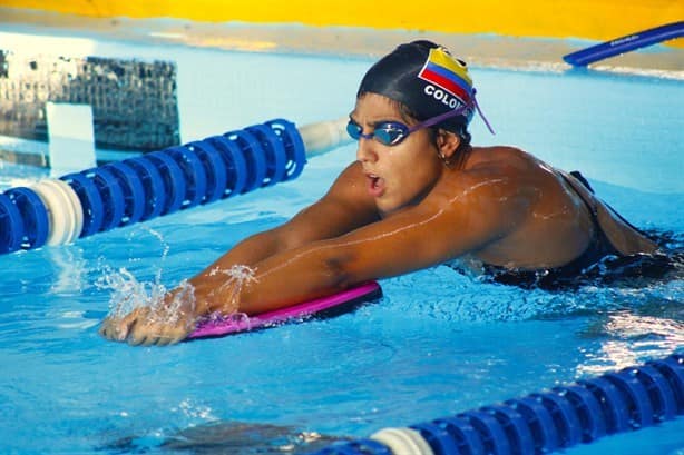 Emigra nadadora Susana Hernández a Estados Unidos