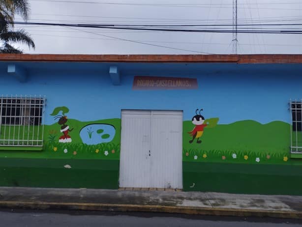 Kínder en Orizaba se queda sin maestros y deja sin clases a niños