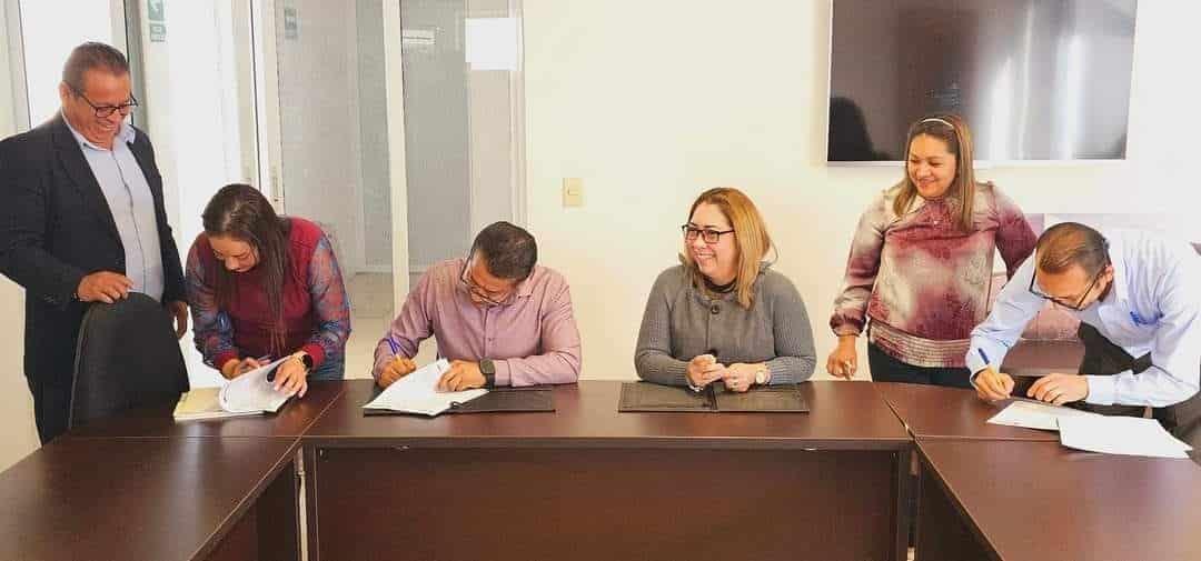 CMAS Xalapa firma acuerdo con sindicato de trabajadores