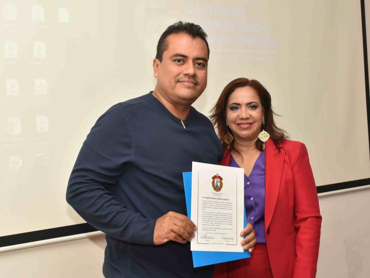 Charito Gayot Lara rinde informe del Colegio de Abogados de Veracruz