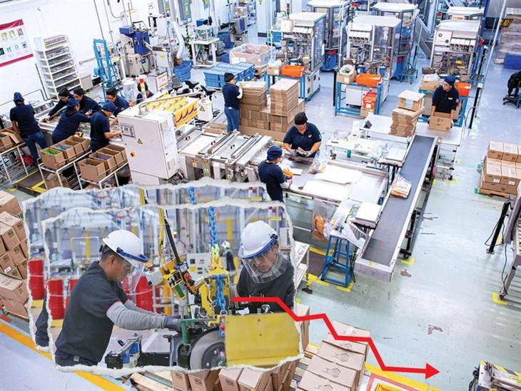 Empleo en sector manufacturero se contrajo por tercer mes seguido: INEGI