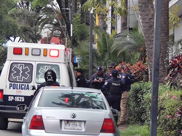 La despojan de dinero y joyas en violento asalto en Xalapa