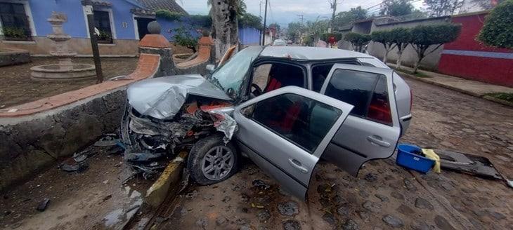 Accidente automovilístico en Xico deja un lesionado