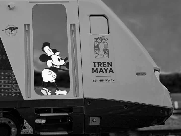 Mickey Mouse, nuevo maquinista del Tren Maya