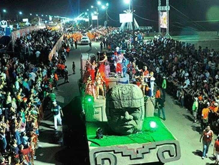 ¿Cuándo se realizó el primer Carnaval en la historia de Coatzacoalcos?
