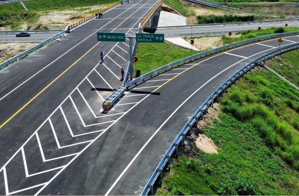 SICT anuncia obras en carreteras de Veracruz para este 2024