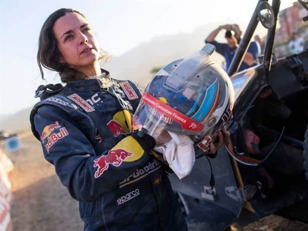 Cristina Gutiérrez, se sube al podio como la segunda mujer en la historia en ganar un Dakar 