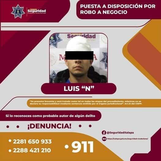 Policías de Xalapa logran detener a presunto ladrón