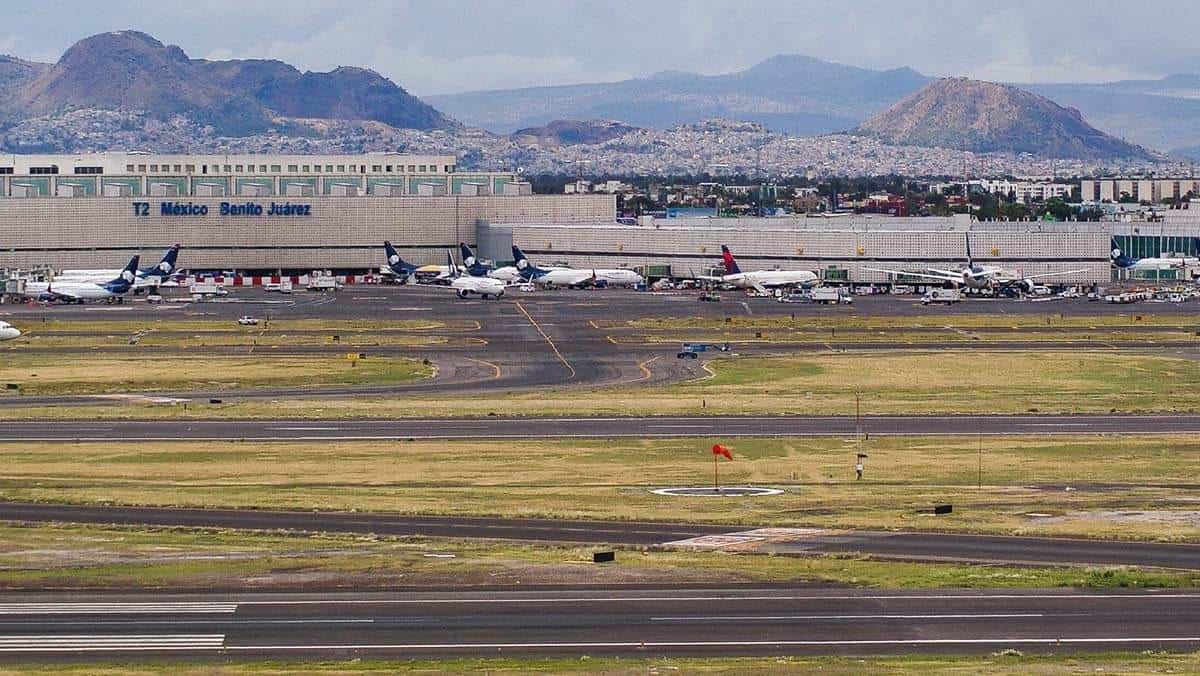 Semar tendrá bajo su control total dos nuevos aeropuertos en México