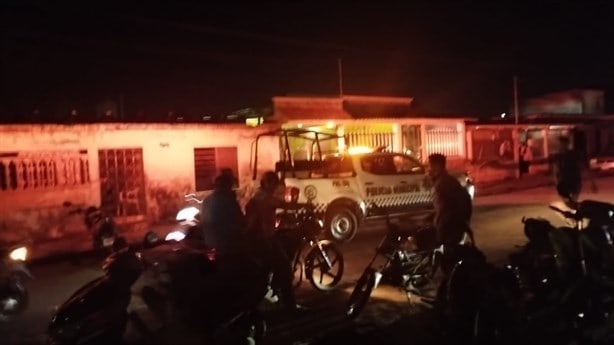 Pobladores de Lerdo de Tejada en Veracruz intentan linchar a policías por crimen de joven | VIDEO
